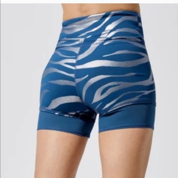 EleVen by Venus Williams Safari Short Size Small - Picture 6 of 7